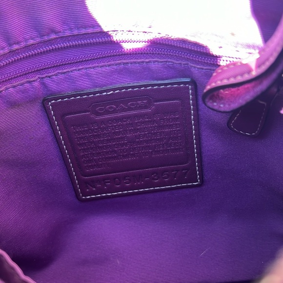 Coach Purple Handbag - Picture 2 of 3